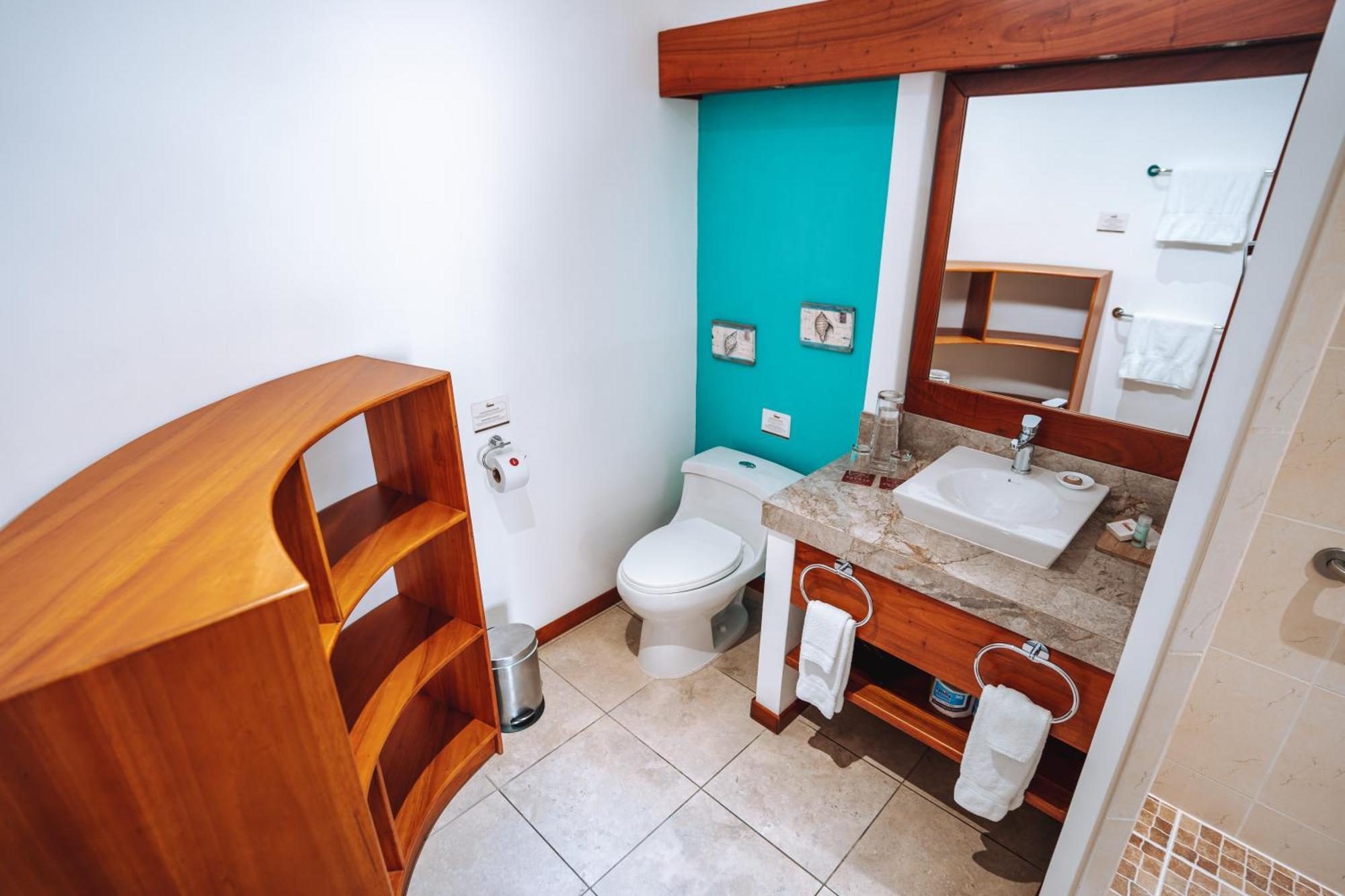 Hotel Cucuve Puerto Ayora  Zewnętrze zdjęcie