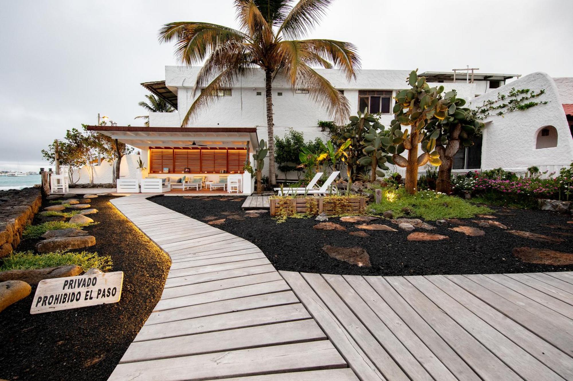 Hotel Cucuve Puerto Ayora  Zewnętrze zdjęcie